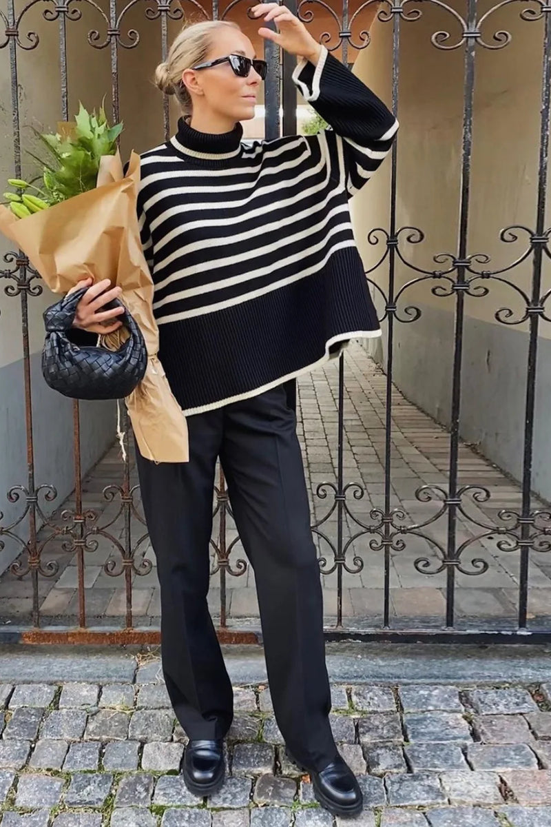 Striped Print Sweater - Cozy Loose Fit Cotton Knit