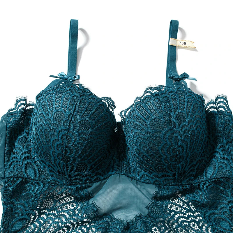 Sculpted Lace Lingerie Set