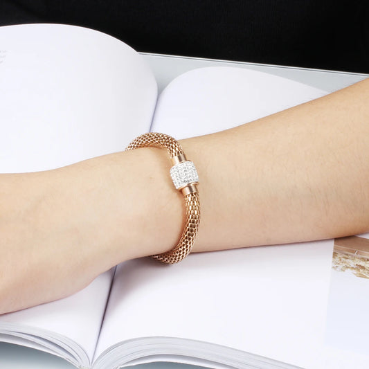 Magnetic Crystal Clasp Bracelet