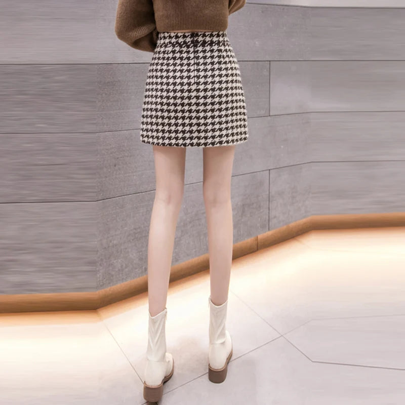 High Waist Short Skirt - Plaid Polyester A-Line Mini