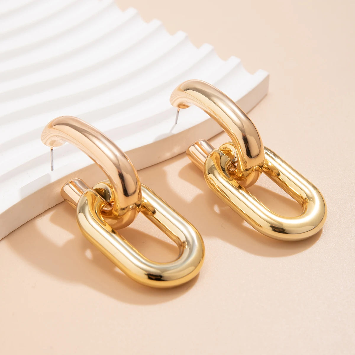 Vintage Geometric U-Shape Link Drop Earrings - Bold Statement