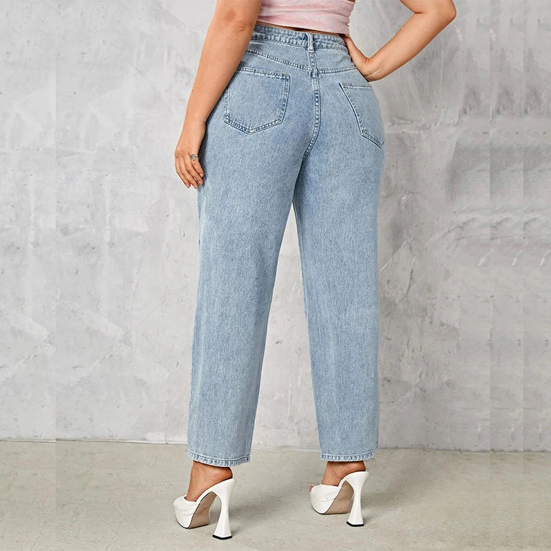 Stretchy and Loose Jeans - Premium Cotton Denim Regular Fit